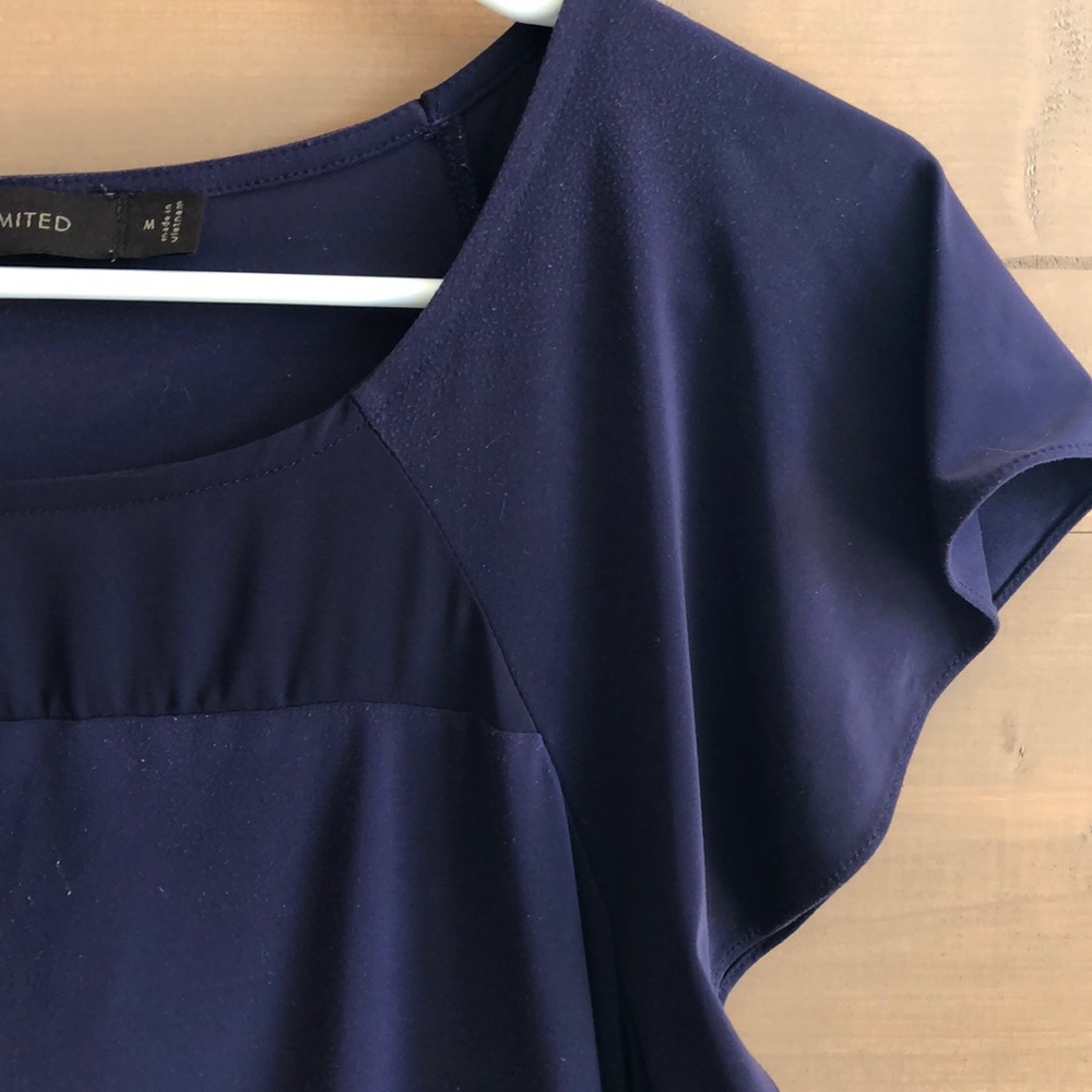 Flutter Sleeve Top 💜 - Picture 3 of 6